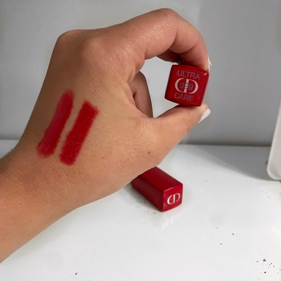 Dior Rouge Ultra Rouge Lipstick - Picture 1 of 3